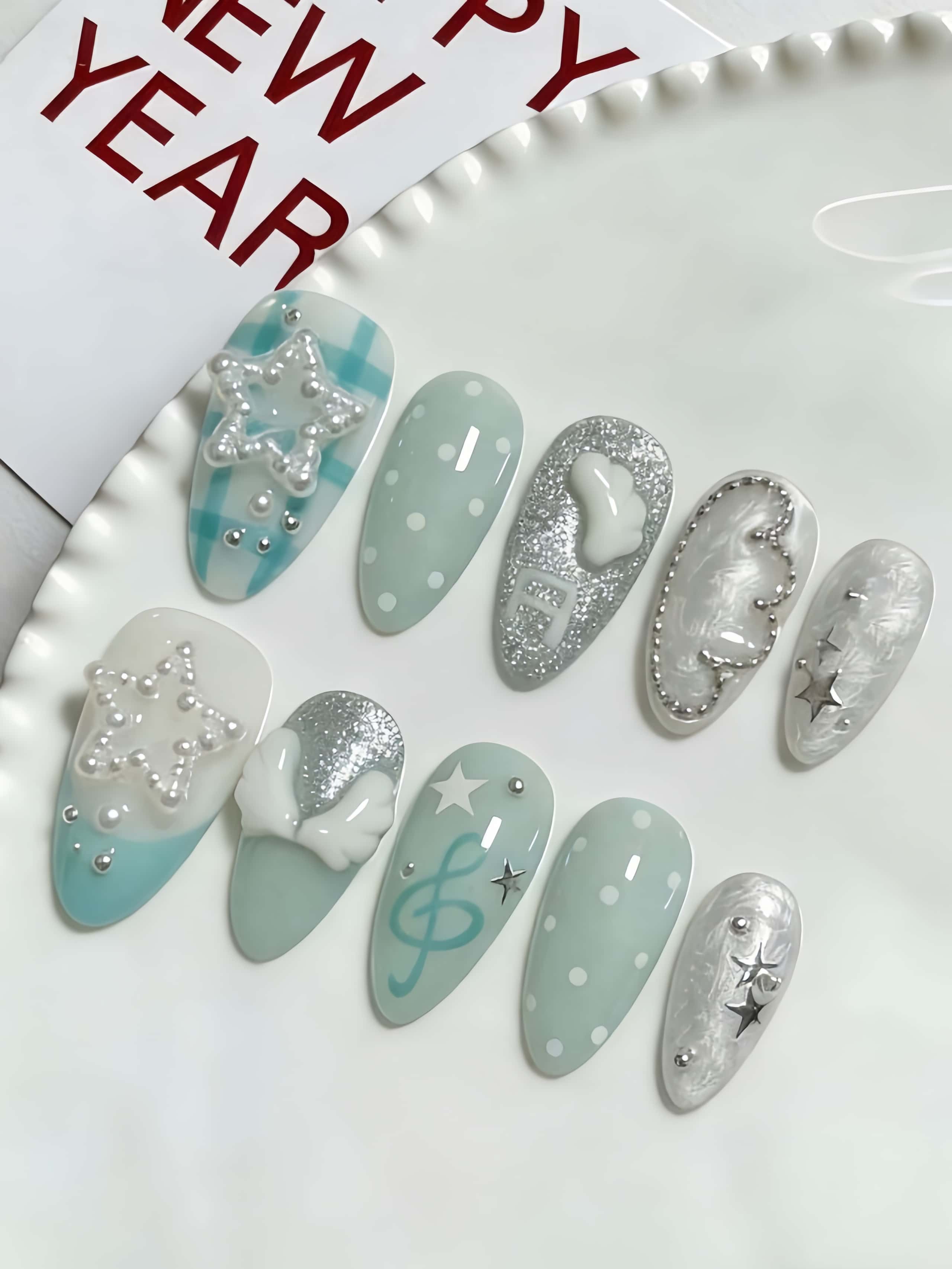Japanese Lifestyle In Japanese - 10 faux ongles faits à la